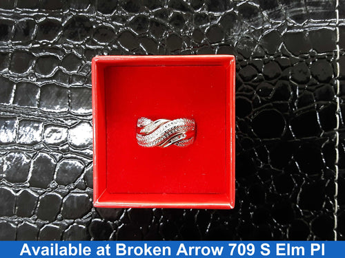 Women's Ring - Black Hills Gold 10k (.417) 5.5 grams Size 6.5