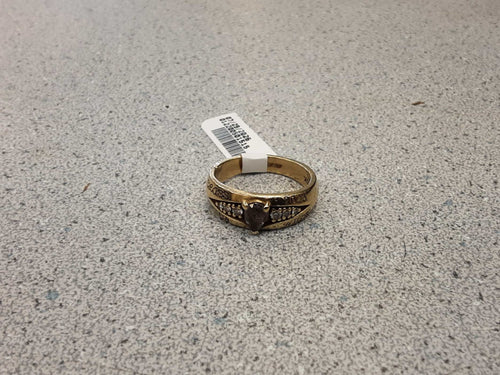 Women's Ring - High School Ring - Yellow Gold 10k (.417) 5.6 grams Size 7.5