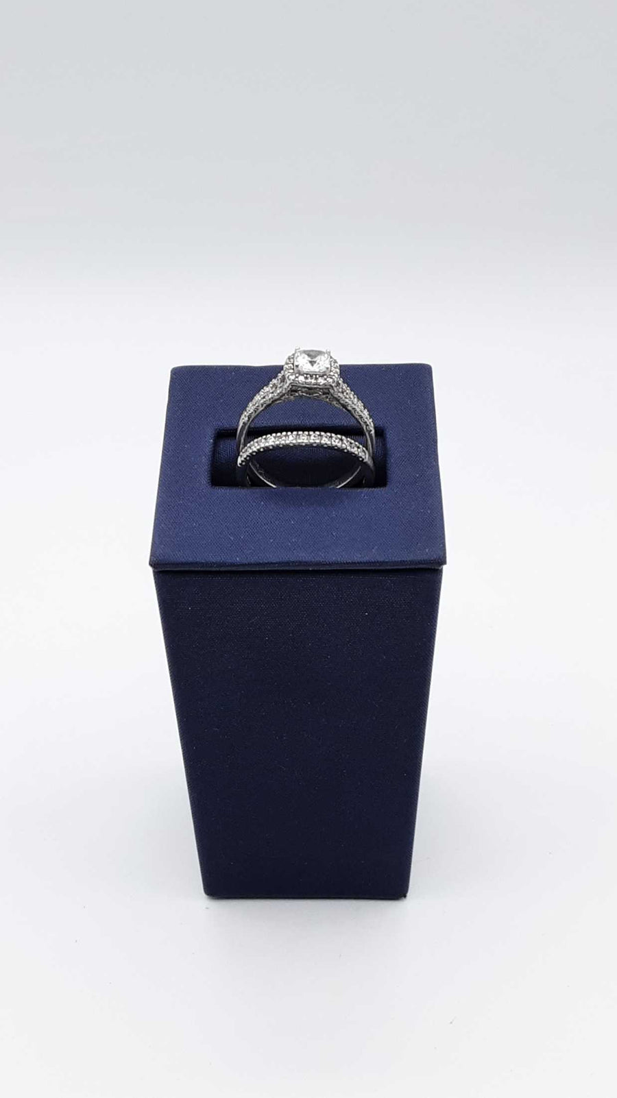 Women's Ring - Silver 4.4 grams Size 7