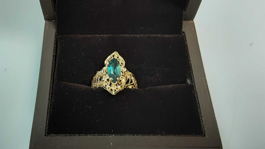 Women's Ring - Yellow Gold 10k (.417) 2.7 grams Size 7