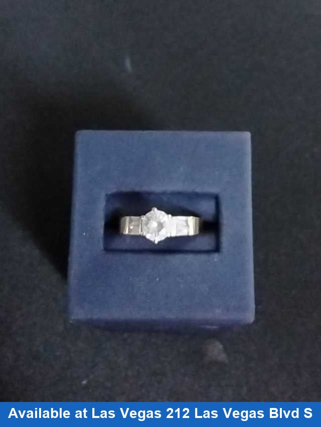 Women's Ring - Solitaire - Yellow Gold 14k (.585) 3.4 grams Size 20