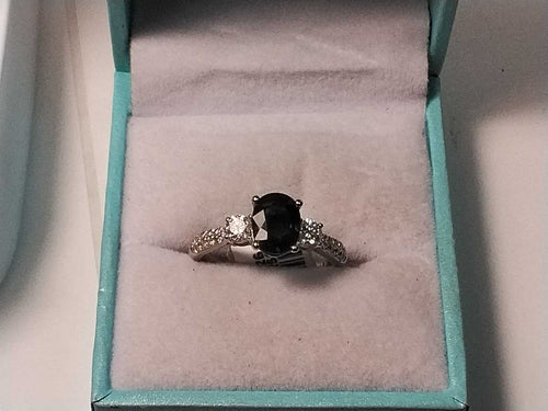 Women's Ring - White Gold 14k (.585) 3.2 grams Size 6.5