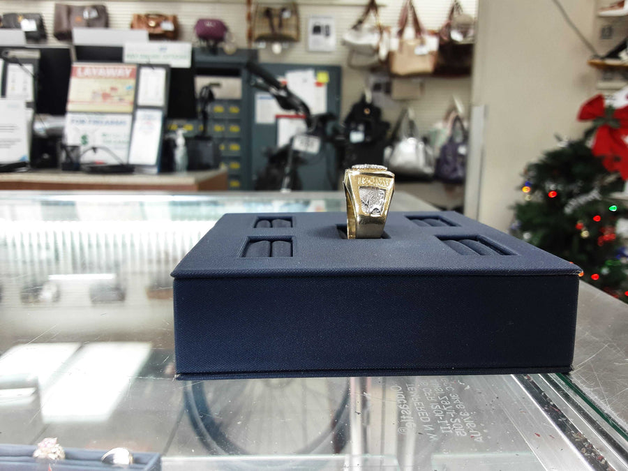 Women's Ring - High School Ring - Yellow Gold 14k (.585) 11.1 grams Size 20
