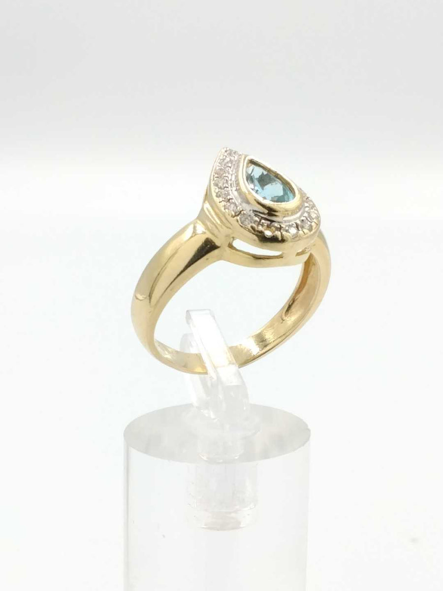 Women's Ring - Yellow Gold 14k (.585) 4.4 grams Size 8