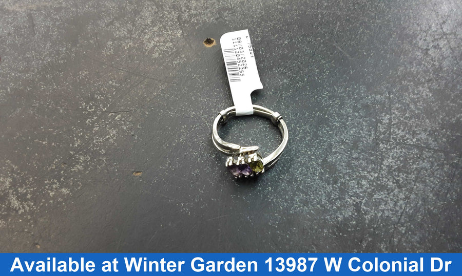Women's Ring - White Gold 10k (.417) 3.3 grams Size 8.5