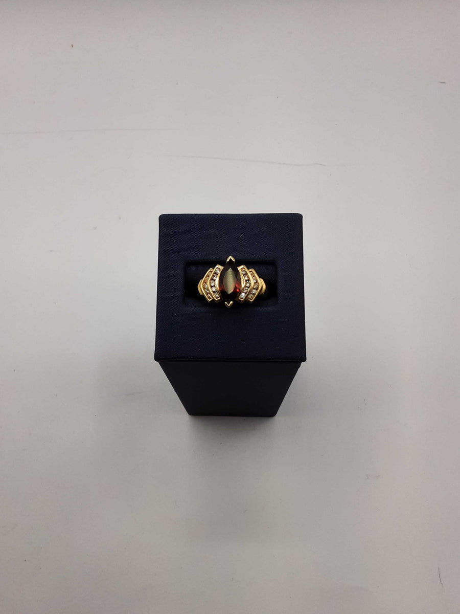 Women's Ring - Yellow Gold 14k (.585) 5.9 grams Size 20
