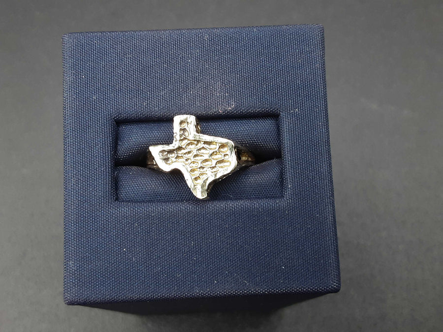 Men's Ring - Yellow Gold 10k (.417) 2.5 grams Size 6.5