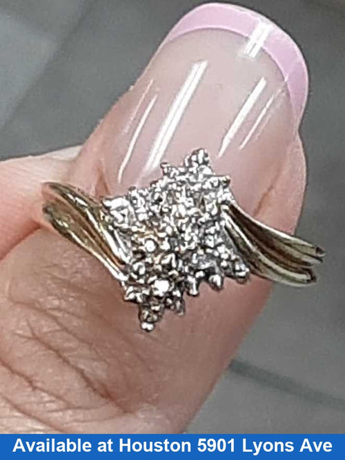 Women's Ring - Yellow Gold 10k (.417) 2.9 grams Size 7