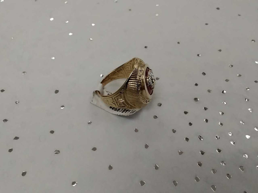 Men's Ring - Yellow Gold 10k (.417) 7 grams Size