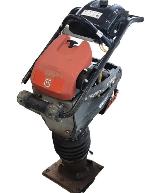 Husqvarna Lt 6005 Black Roofing Tool / Equipment