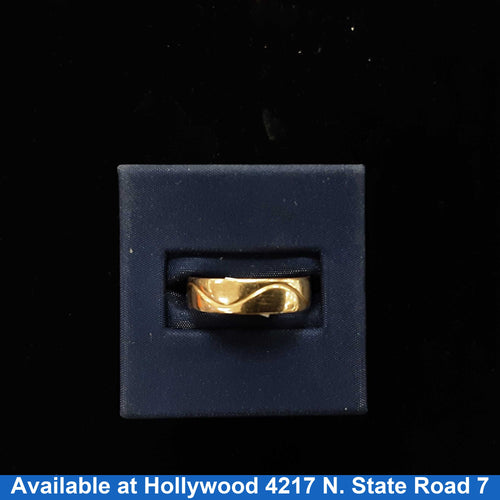 Ring - Wedding Band - Yellow Gold 14k (.585) 3.3 grams Size 8