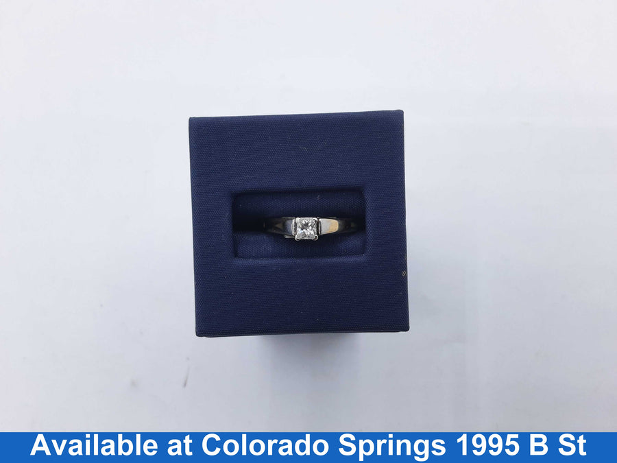 Women's Ring - Solitaire - Yellow Gold 14k (.585) 3.4 grams Size 7