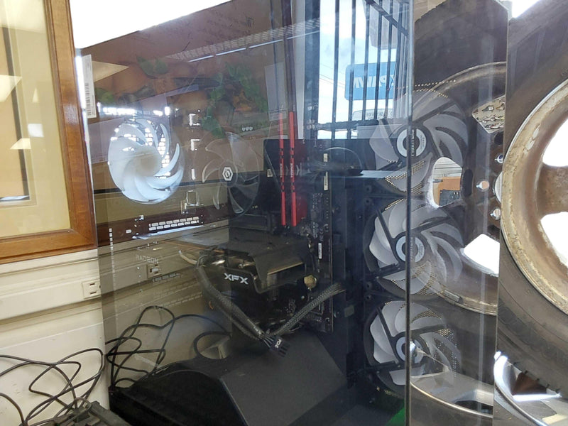 Cyberpower C Series Amd Ryzen 7 8 Gb 2 Tb Black Desktop