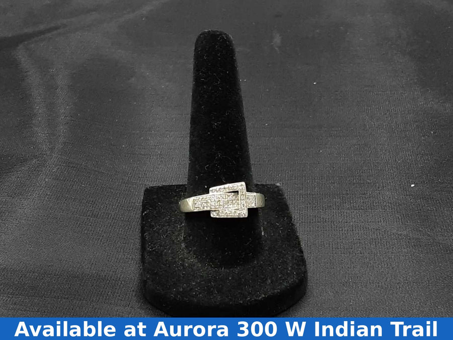 Women's Ring - White Gold 10k (.417) 3.2 grams Size 8