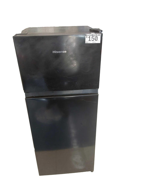 Hisense 4.4 Cu Ft Black Compact Refrigerator
