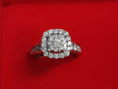 Women's Ring - White Gold 14k (.585) 6.3 grams Size 7.5