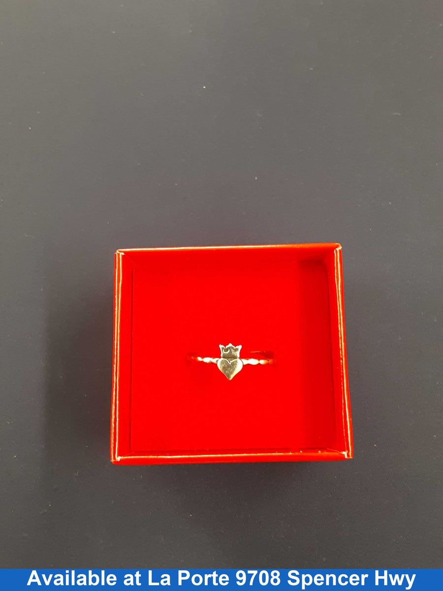 Women's Ring - Silver 1.6 grams Size 8