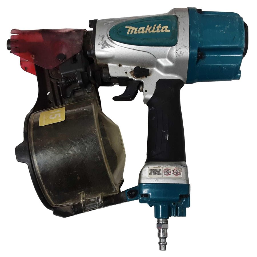 Makita An613 Blue Pneumatic Roofing Nailer