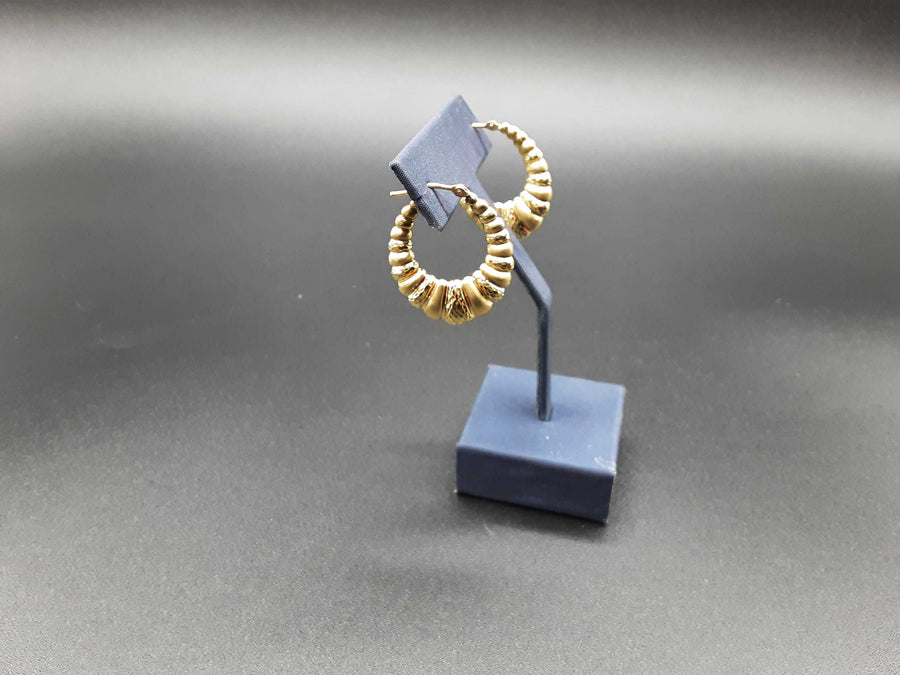 Shrimp Earrings - Yellow Gold 10k (.417) 3.3 grams
