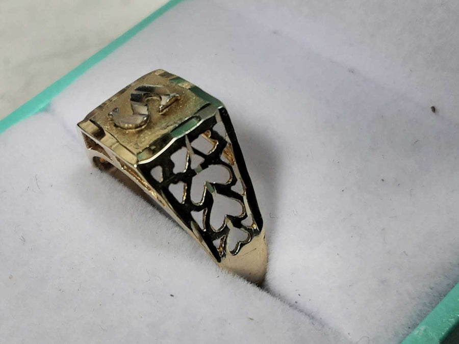 Men's Ring - Yellow Gold 10k (.417) 1.6 grams Size 7