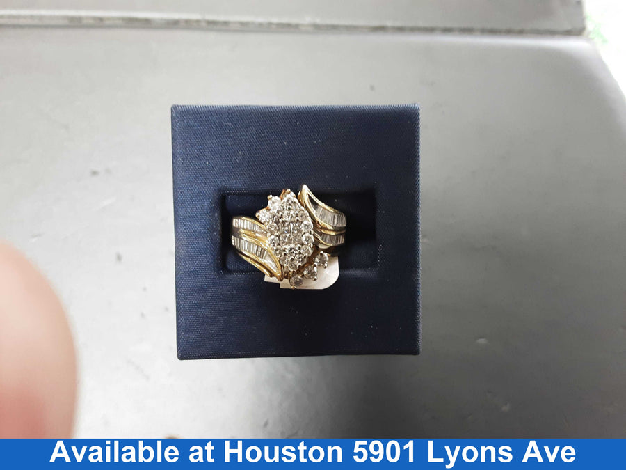 Women's Ring - Yellow Gold 14k (.585) 7.2 grams Size 7