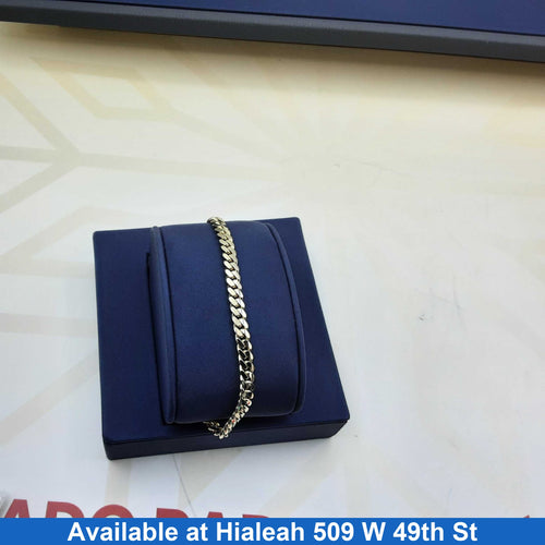 Cuban Link Bracelet - Yellow Gold 10k (.417) 14.3 grams 8 inch