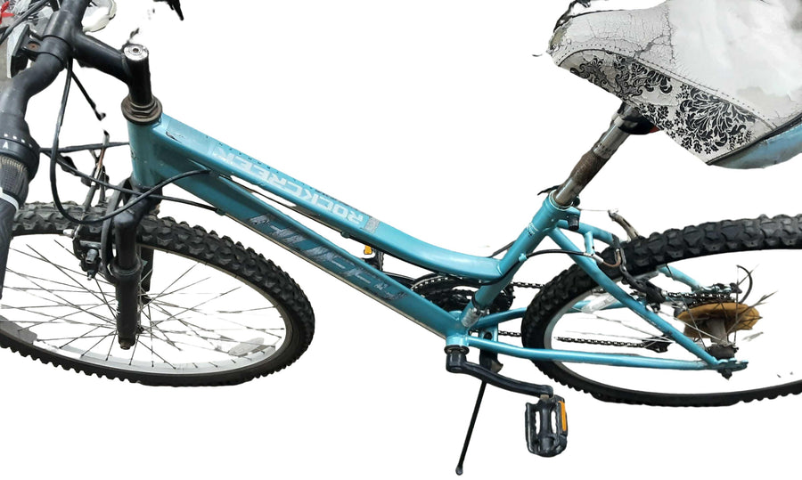 Huffy Rockeere Blue Mountain Bike