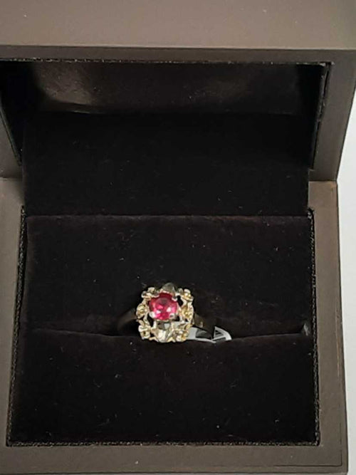 Women's Ring - Yellow Gold 10k (.417) 1.6 grams Size 8