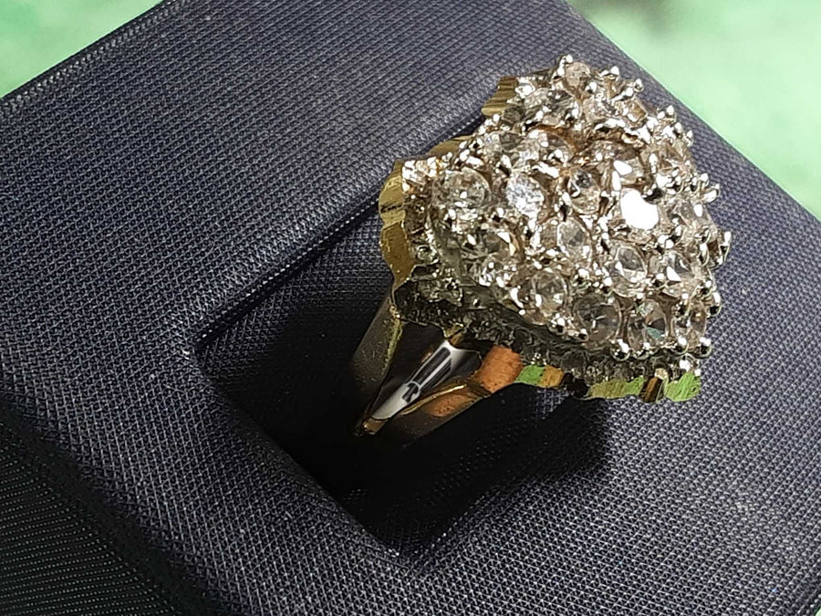 Women's Ring - Yellow Gold 10k (.417) 4.7 grams Size 7.5