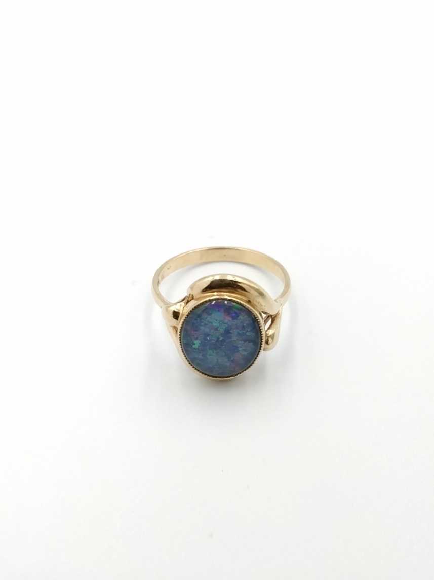Women's Ring - Yellow Gold 10k (.417) 3.4 grams Size 8