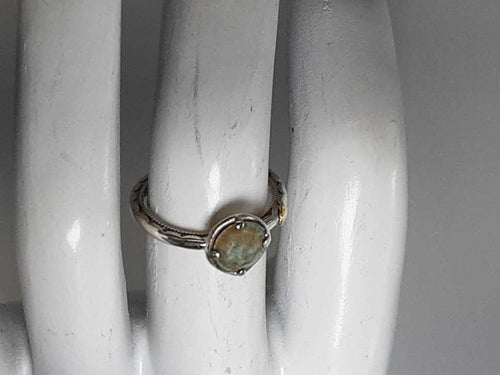 Women's Ring - Silver 2.2 grams Size 6