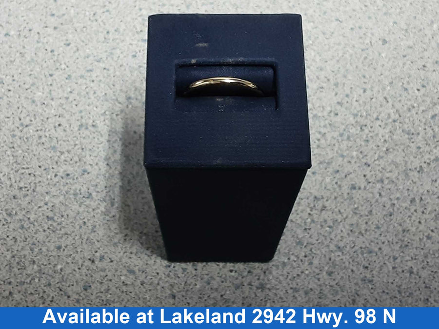 Ring - Wedding Band - Yellow Gold 10k (.417) 1.7 grams Size 10.5