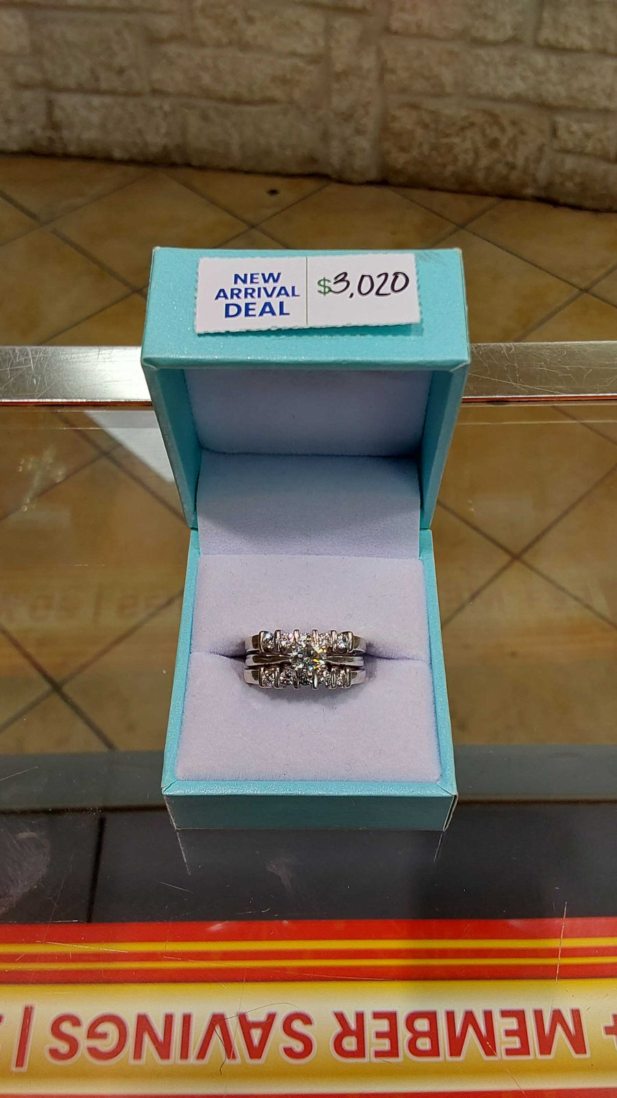 Ring - Wedding Set - White Gold 18k (.750) 10.4 grams Size 6.5