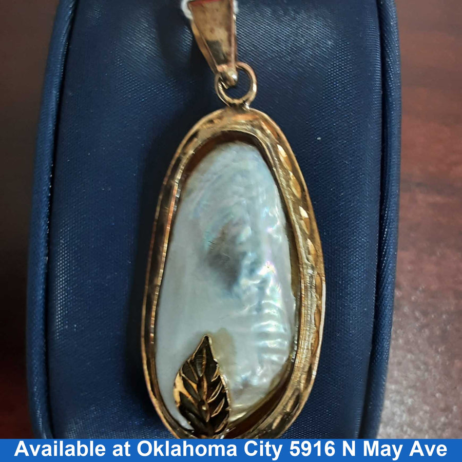 Symbol Pendant - Yellow Gold 10k (.417) 5.2 grams