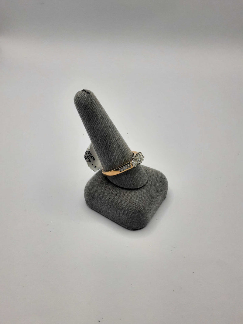 14kt Lady's Cluster Ring