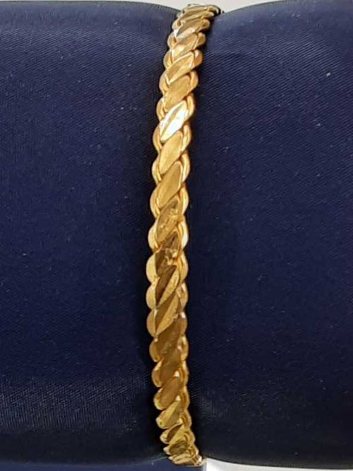 Bangle Bracelet - Yellow Gold 22k (.917) 14.4 grams 8 inch