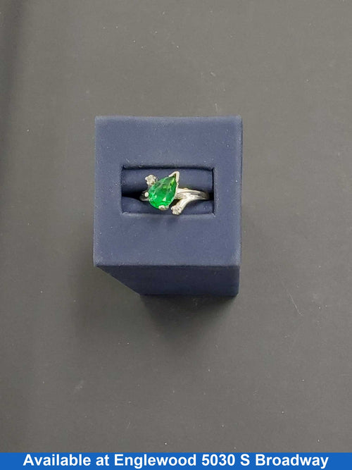 Women's Ring - White Gold 10k (.417) 2.7 grams Size 8.5