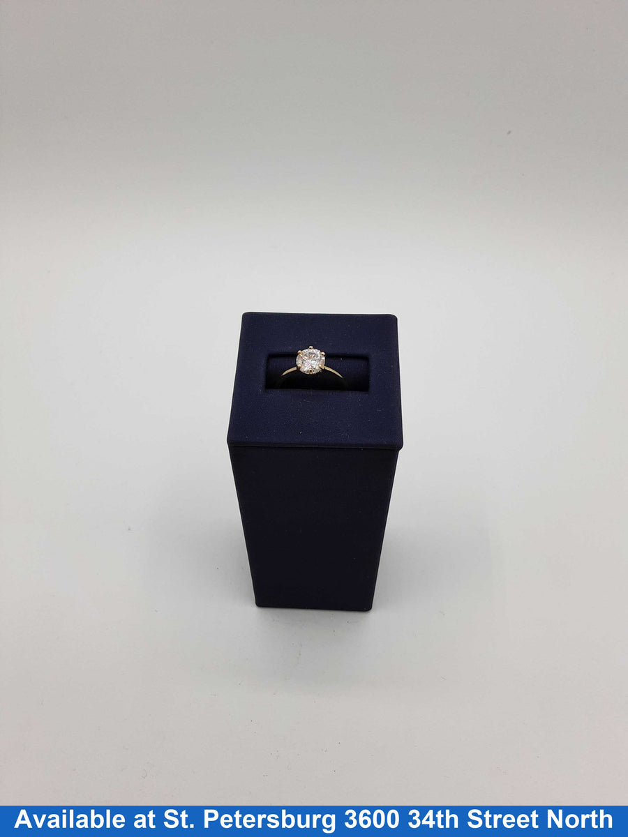Women's Ring - Solitaire - Yellow Gold 14k (.585) 1.9 grams Size 7