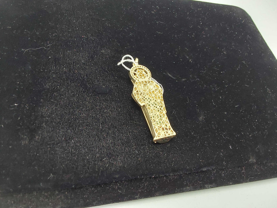 Religious Pendant - Yellow Gold 10k (.417) 11.6 grams