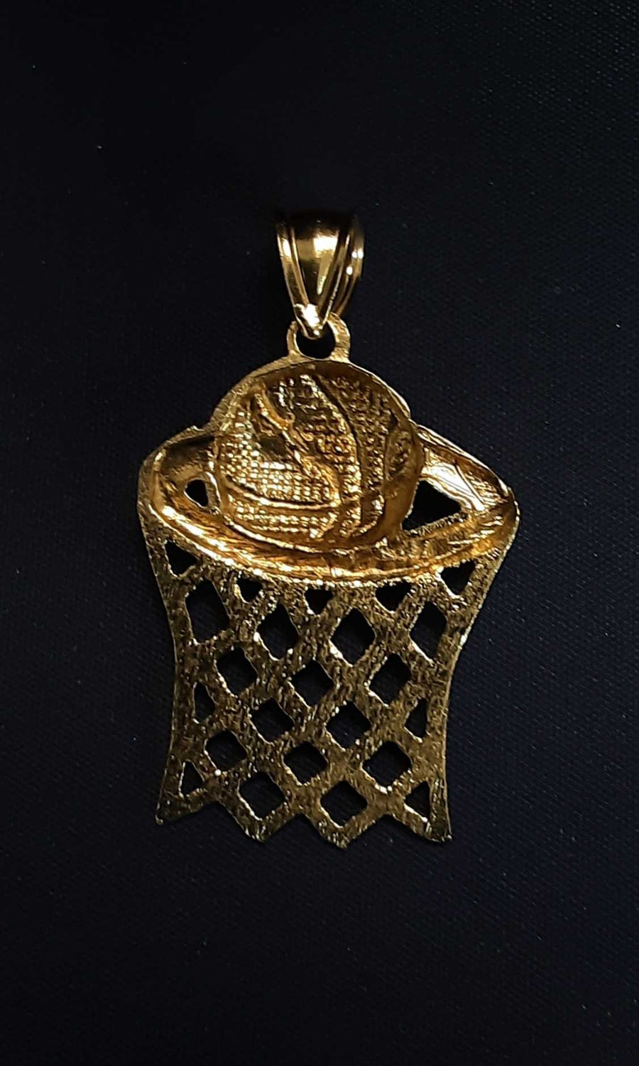 Symbol Pendant - Yellow Gold 10k (.417) 2.6 grams