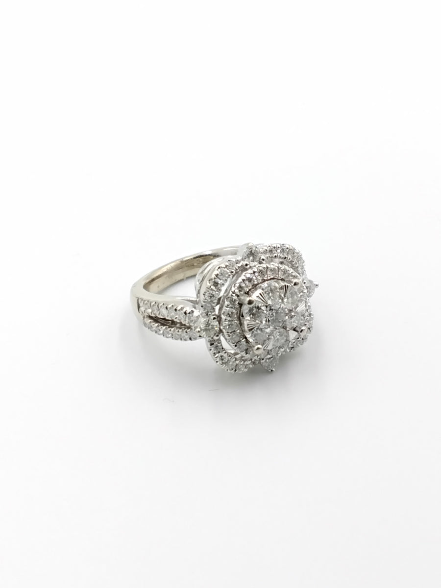 Women's Ring - White Gold 14k (.585) 6.1 grams Size 5