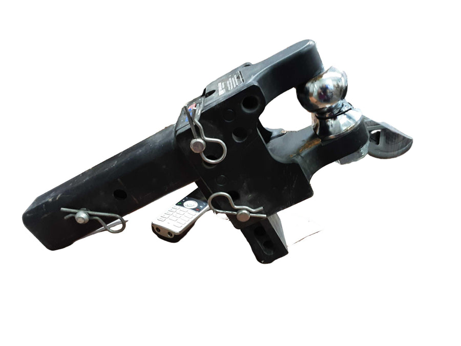 Bw Black Trailer Hitch / Accessory