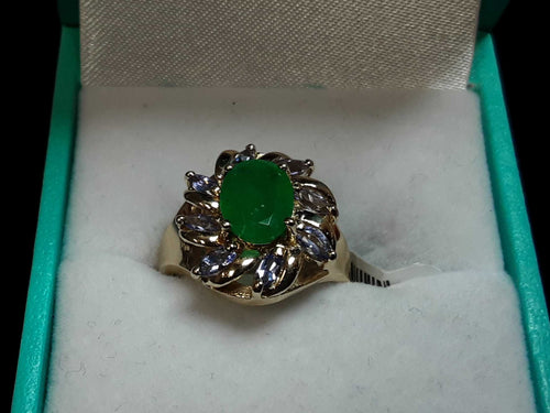 Women's Ring - Yellow Gold 14k (.585) 4 grams Size 5.5