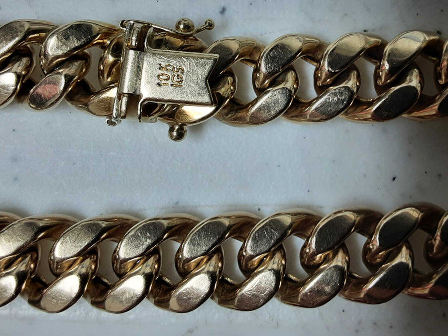 Cuban Link Bracelet - Yellow Gold 10k (.417) 23.6 grams 8 inch