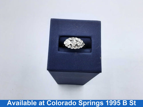Women's Ring - White Gold 10k (.417) 2.2 grams Size 6