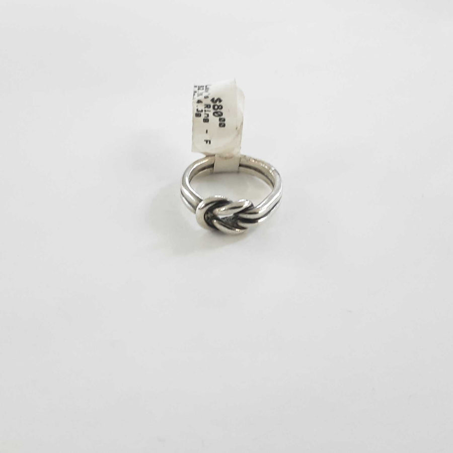 Women's Ring - Silver 4.3 grams Size 8.5