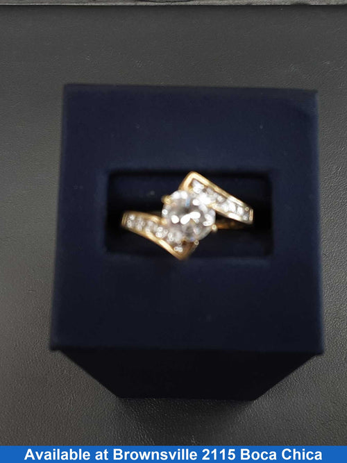 Women's Ring - Yellow Gold 10k (.417) 3.4 grams Size 9
