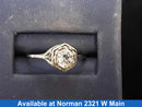 Women's Ring - White Gold 18k (.750) 1.8 grams Size 7