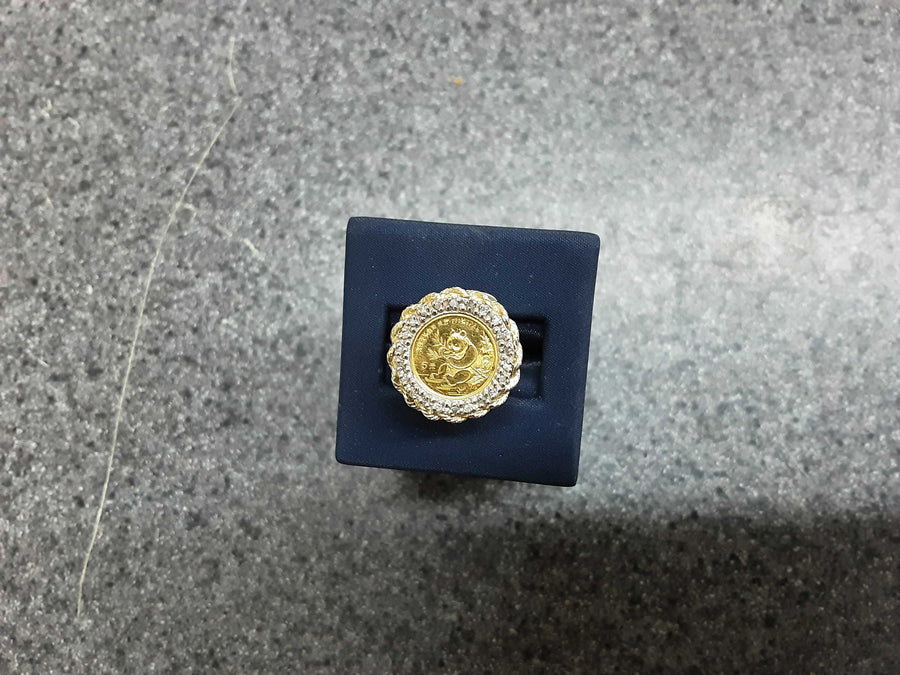 Women's Ring - Yellow Gold 14k (.585) 7.1 grams Size 8.5