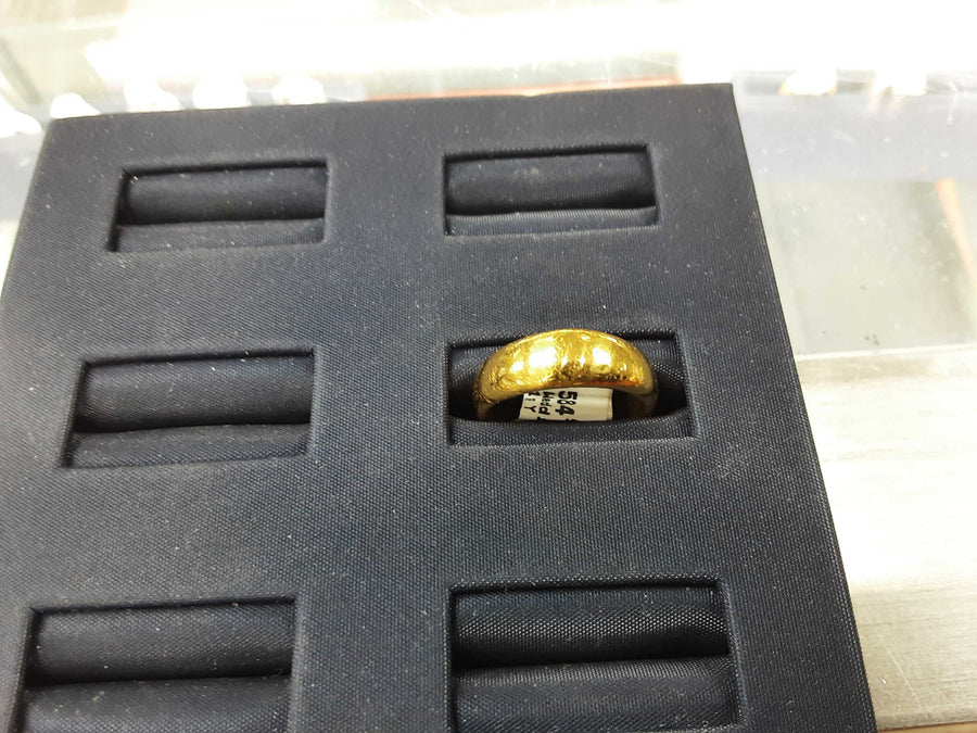 Ring - Wedding Band - Yellow Gold 22k (.917) 7.1 grams Size 6